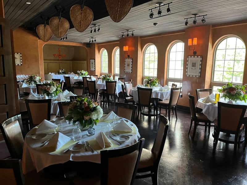 Ottawa restaurants